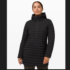 lululemon athletica Black Hooded Lightweight Quilted Ski Jacket